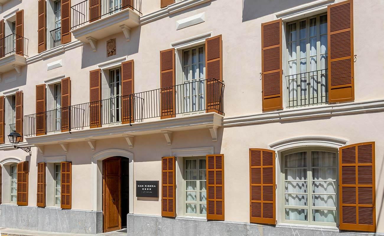 Hauptfassade can ribera by zafiro Hauptfassade can ribera by zafiro